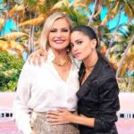 Veronica Gentili e Simona Ventura abbracciate